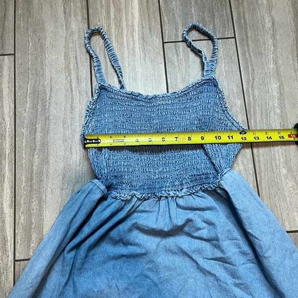American Eagle Womens Denim Smocked Tank Top Denim Dress Size Medium - Picture 4 of 6
